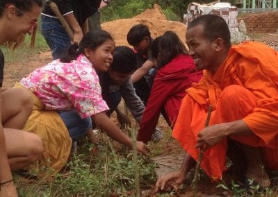 Volunteer Permaculture Expert